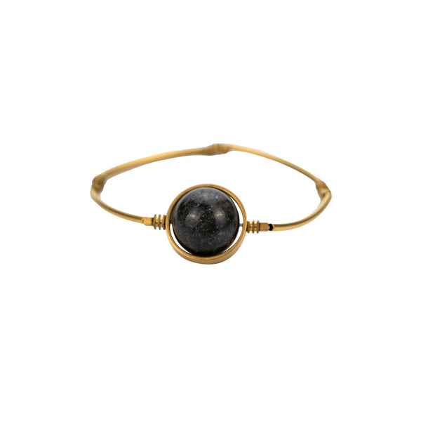 Handmade Deep Black Bead Bracelet – Nature’s Elegance