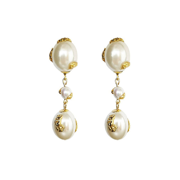 Pearl Cocoon Earrings