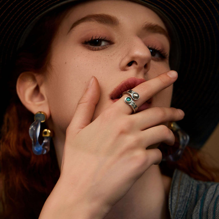  besutiful woman wearing The Eye of Truth sliver ring-Silver-Shesamore jewelry   