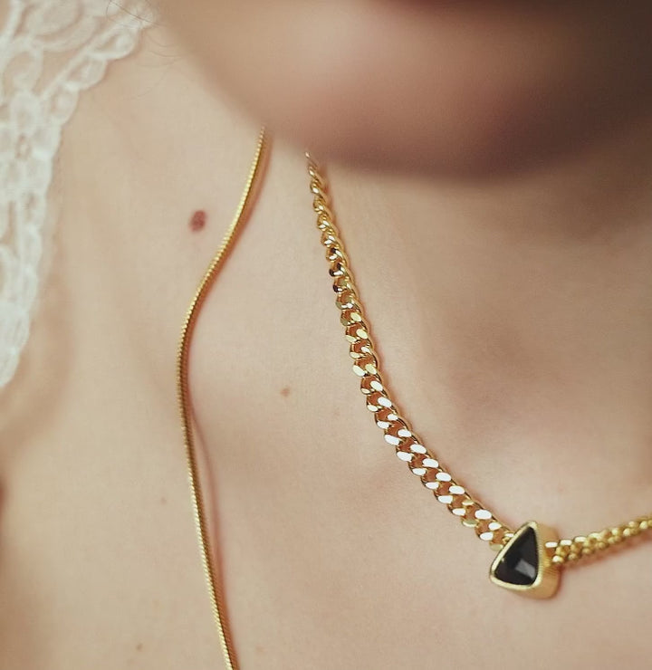 beautiful woman wearing Love Among the Gods gold layered necklace-14k Yellow Gold Vermeil+Stainless Steel+Cubic Zirconia-Shesamore jewelry  vedio